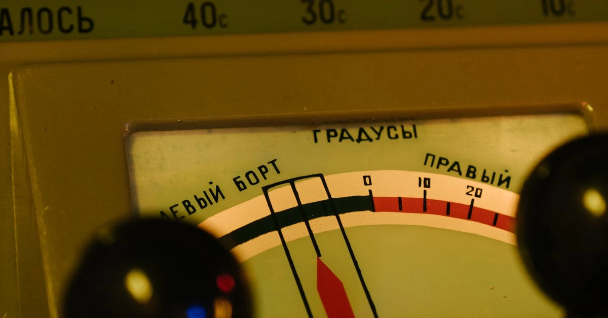 Математические закономерности и анализ игровой механики Lucky Jet